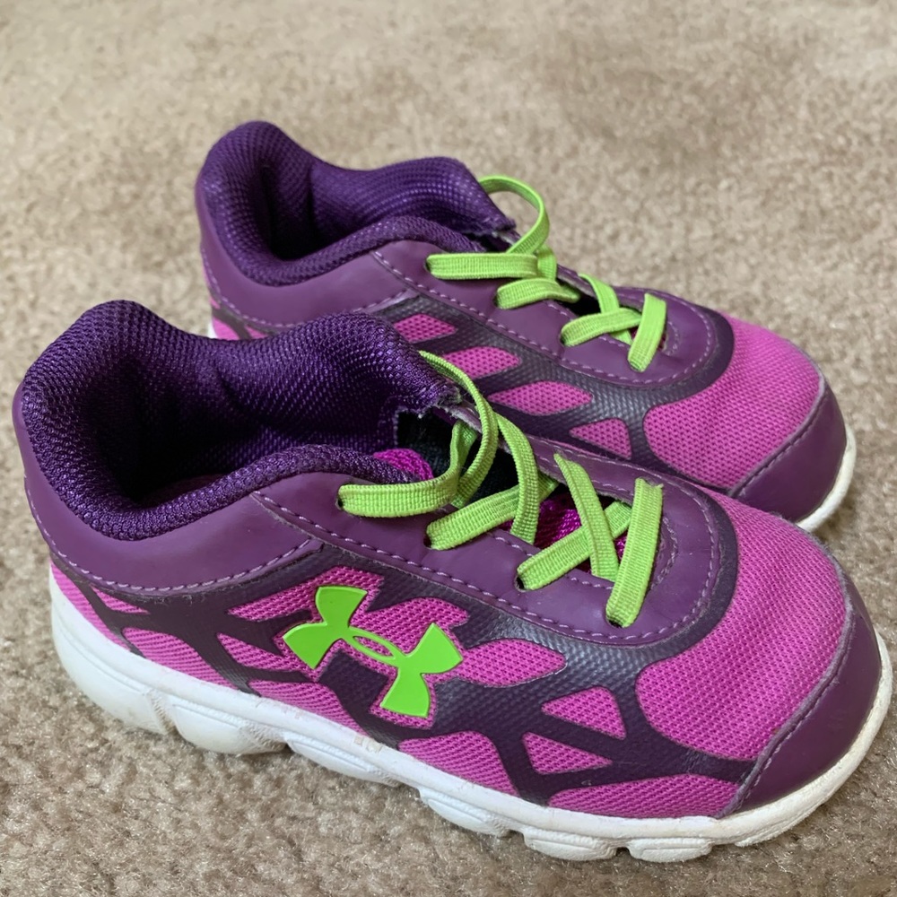 Toddler sneakers
